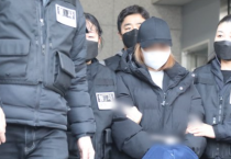 '구미 여아 친모 미스터리'…인근 산부인과 170여곳 압수수색