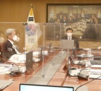 한은, 올해 경제성장률 3.0% 전망 '유지'... 내년은 2.5%