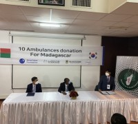마다가스카르에 한국 NGO·교회서 구급차 10대 기부